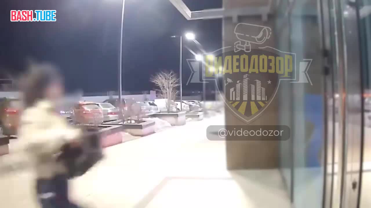  Двое уфимцев в масках преследовали девушку