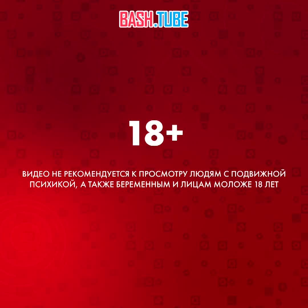  Пассажир скинул проводницу с поезда, женщина получила перелом позвоночника